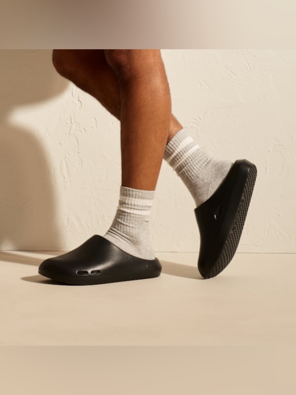 Bombas Friday Clogs Slip-On Comfort Black Size 11